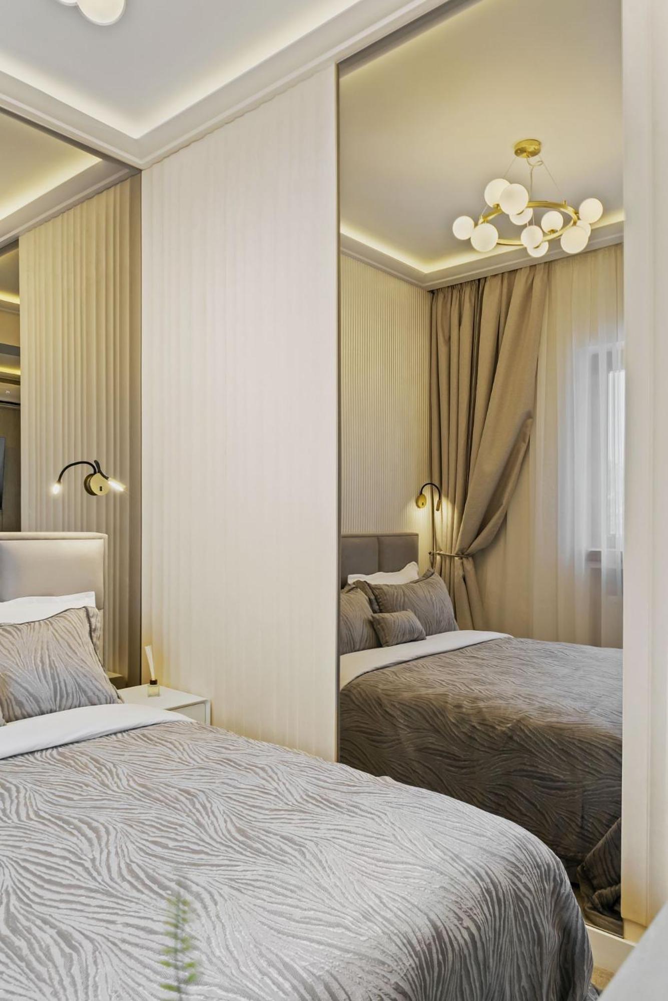 Studio Jungle Breath - City Centre Bucarest Extérieur photo