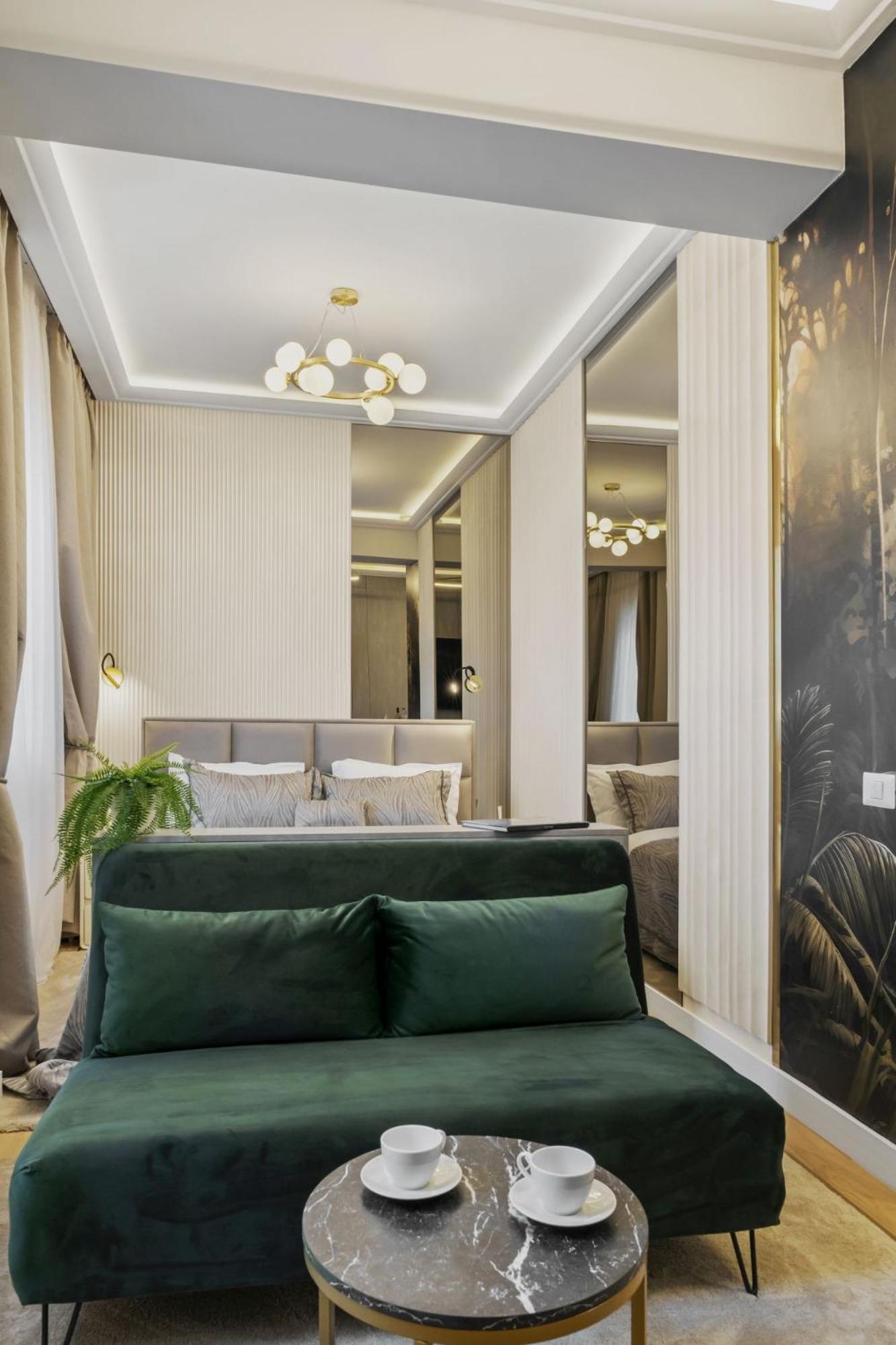 Studio Jungle Breath - City Centre Bucarest Extérieur photo